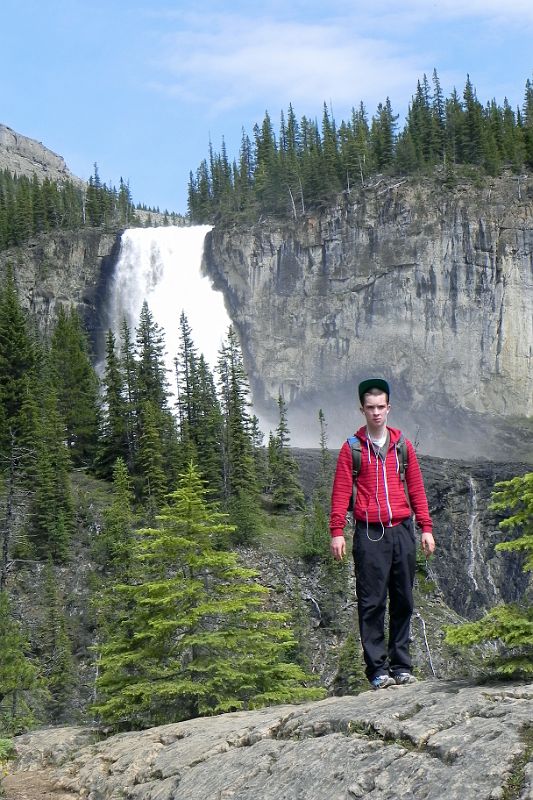 05 Peter Ryan With Emperor Falls Behind From Berg Lake Trail